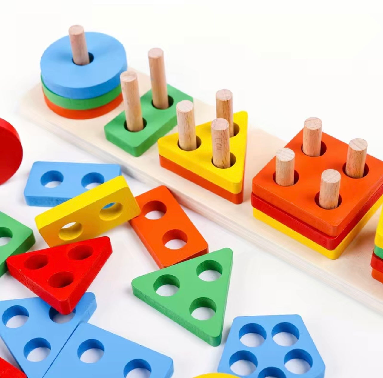 Geometric Block Puzzle - 5 pegs